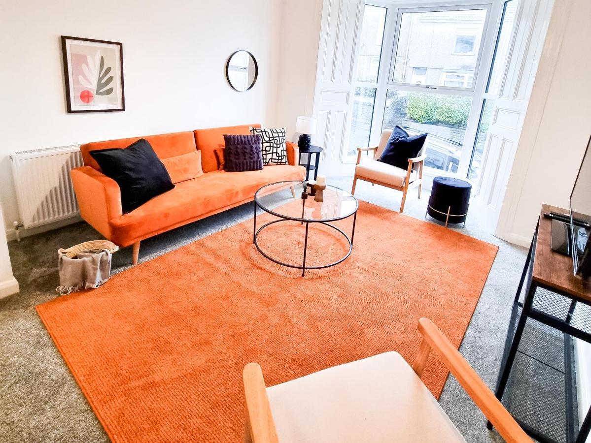Spacious 3-Bed Near The City Centre Суонси Экстерьер фото